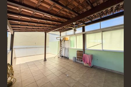 Casa à venda com 176m², 3 quartos e 1 vagaTerraço