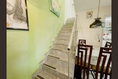 Casa à venda com 176m², 3 quartos e 1 vagaÁrea comum