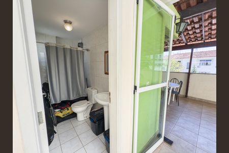 Casa à venda com 176m², 3 quartos e 1 vagaBanheiro - Terraço