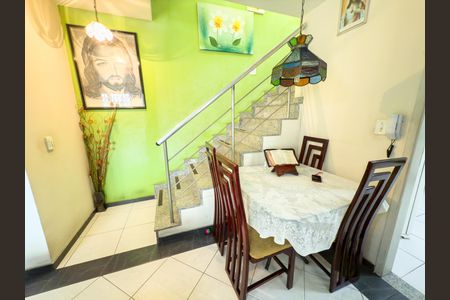 Casa à venda com 176m², 3 quartos e 1 vagaSala