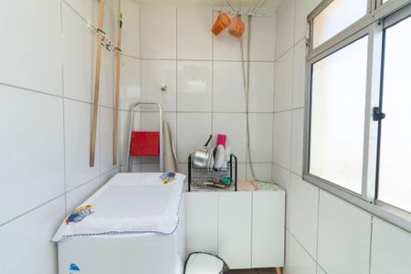 Área de Serviço de apartamento à venda com 2 quartos, 53m² em Brasil Industrial (Barreiro), Belo Horizonte