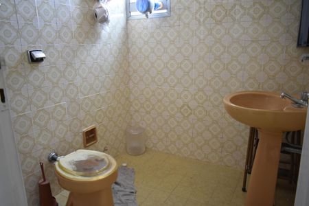 Apartamento à venda com 81m², 2 quartos e 1 vagaBanheiro