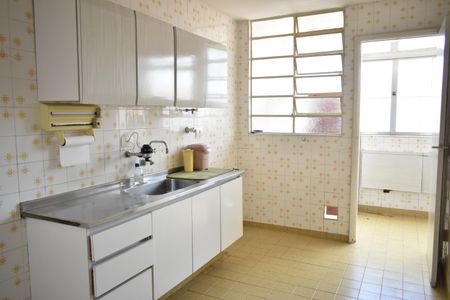 Apartamento à venda com 81m², 2 quartos e 1 vagaCozinha