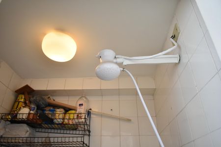 Apartamento à venda com 81m², 2 quartos e 1 vagaBanheiro de Serviço