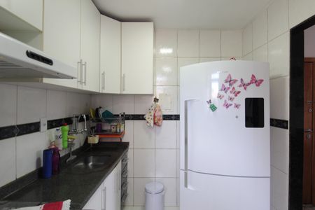 Apartamento à venda com 66m², 3 quartos e 1 vagaCozinha e Área de Serviço