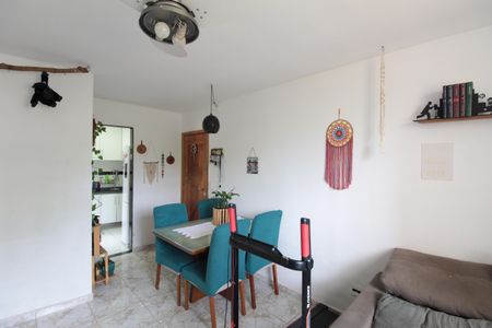 Sala de apartamento à venda com 3 quartos, 66m² em Guarani, Belo Horizonte