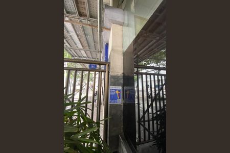 Apartamento para alugar com 100m², 2 quartos e sem vagaPlaca