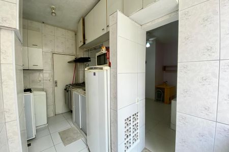 Apartamento para alugar com 100m², 2 quartos e sem vagaCozinha