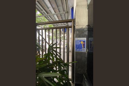 Apartamento para alugar com 100m², 2 quartos e sem vagaPlaca