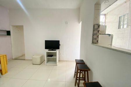Sala de apartamento para alugar com 2 quartos, 100m² em Copacabana, Rio de Janeiro