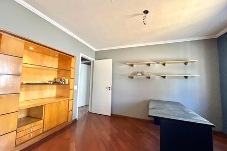 Casa à venda com 300m², 5 quartos e 3 vagasQuarto 1