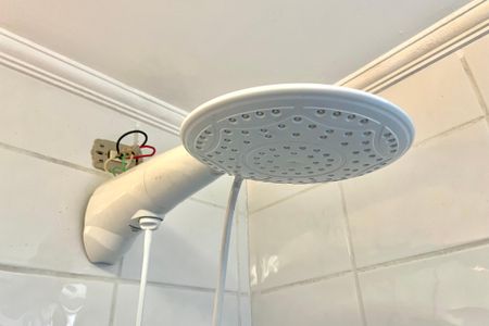 Casa à venda com 300m², 5 quartos e 3 vagasBanheiro da Suíte 2