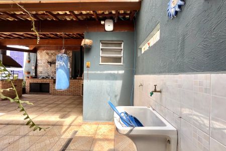 Casa à venda com 300m², 5 quartos e 3 vagasÁrea de Serviço