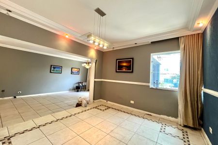 Casa à venda com 300m², 5 quartos e 3 vagasSala