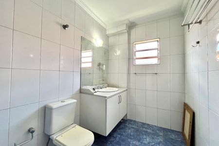 Casa à venda com 300m², 5 quartos e 3 vagasBanheiro da Suíte 3