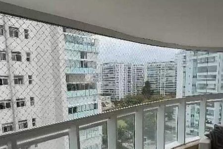 Apartamento à venda com 163m², 4 quartos e 3 vagas