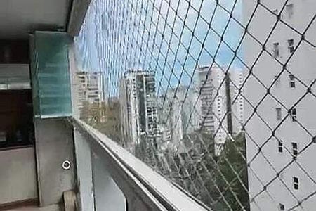 Apartamento à venda com 163m², 4 quartos e 3 vagas