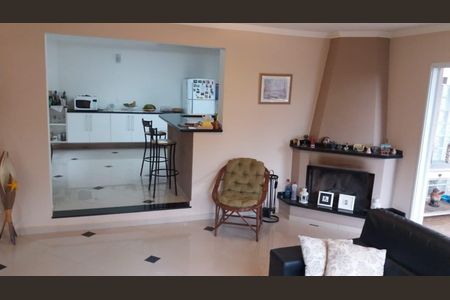 Casa à venda com 2 quartos, 1000m² em Jardim Tereza Cristina, Jundiaí