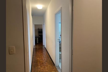 Casa à venda com 3 quartos, 194m² em Vila Canero, São Paulo