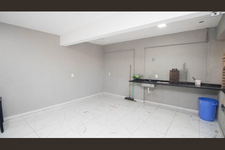 Apartamento para alugar com 35m², 1 quarto e sem vaga Apartamento para alugar com 35m², 1 quarto e sem vagaÁrea comum - Salão de festas