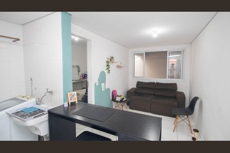 Sala/Cozinha de apartamento para alugar com 1 quarto, 35m² em Vila Isolina Mazzei, São Paulo