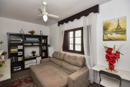 Casa à venda com 220m², 4 quartos e 6 vagasQuarto 3