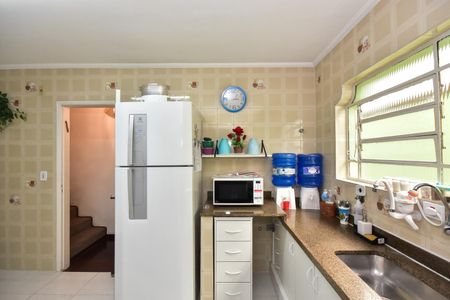 Casa à venda com 220m², 4 quartos e 6 vagasCozinha