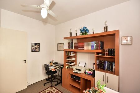 Casa à venda com 220m², 4 quartos e 6 vagasQuarto 1