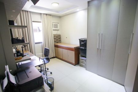 Apartamento à venda com 164m², 3 quartos e 1 vagaQuarto Suíte 2