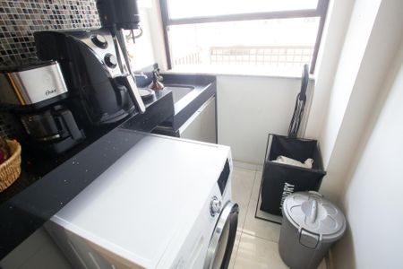 Apartamento à venda com 164m², 3 quartos e 1 vagaÁrea de Serviço