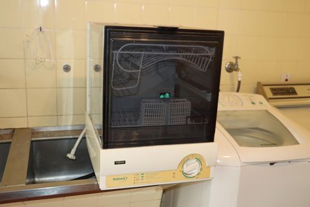 Casa de condomínio para alugar com 750m², 5 quartos e 6 vagasÁrea de serviço