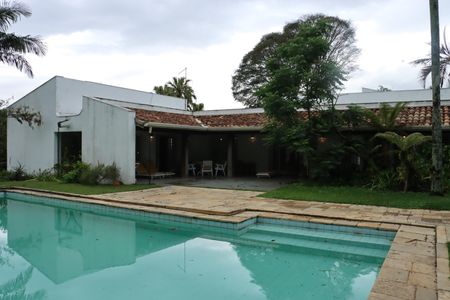 Casa de condomínio para alugar com 750m², 5 quartos e 6 vagasÁrea comum