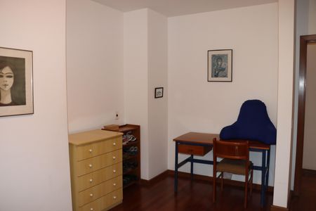 Casa de condomínio para alugar com 750m², 5 quartos e 6 vagasSuíte 2