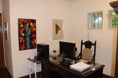 Casa de condomínio para alugar com 750m², 5 quartos e 6 vagasSuíte 2