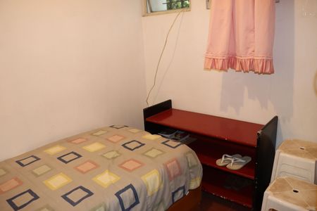 Casa de condomínio para alugar com 750m², 5 quartos e 6 vagasQuarto de serviço 