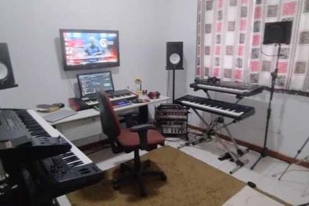 Casa de condomínio à venda com 89m², 2 quartos e 1 vaga