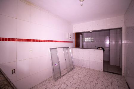 Sala/Cozinha de casa para alugar com 1 quarto, 40m² em Estrela do Norte, São Gonçalo
