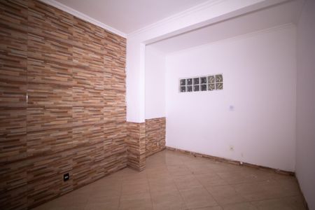 Quarto de casa para alugar com 1 quarto, 40m² em Estrela do Norte, São Gonçalo