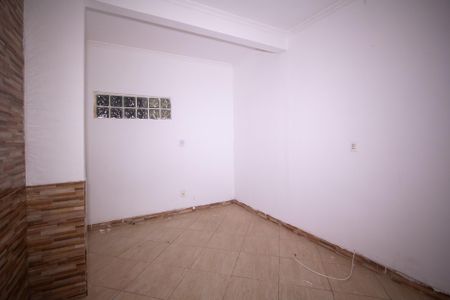 Quarto de casa para alugar com 1 quarto, 40m² em Estrela do Norte, São Gonçalo