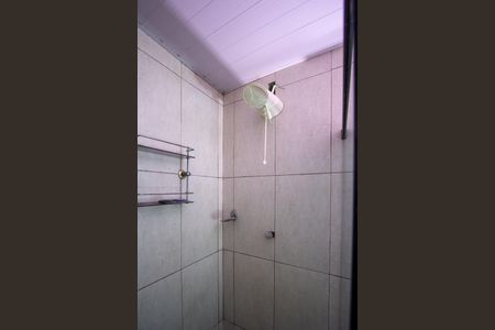 Banheiro de casa para alugar com 1 quarto, 40m² em Estrela do Norte, São Gonçalo