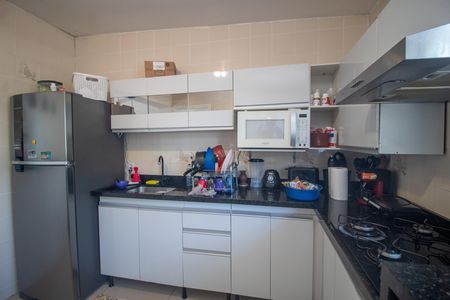 Casa à venda com 134m², 4 quartos e 5 vagas Casa à venda com 134m², 4 quartos e 5 vagasCozinha