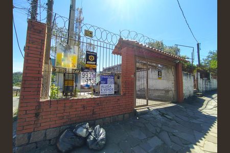 Casa à venda com 134m², 4 quartos e 5 vagas Casa à venda com 134m², 4 quartos e 5 vagasPLACA