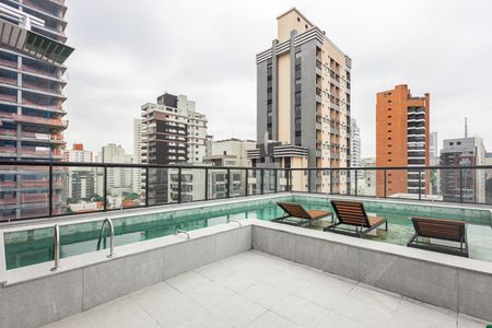 Studio à venda com 23m², 1 quarto e sem vagaPiscina