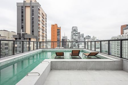 Studio à venda com 23m², 1 quarto e sem vagaPiscina