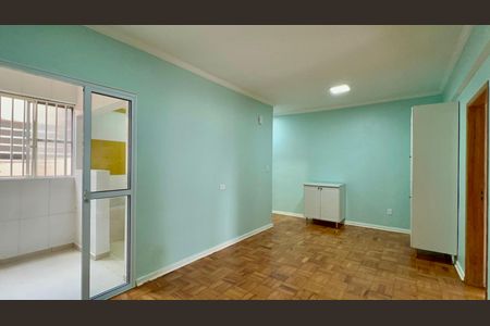 Sala de apartamento para alugar com 2 quartos, 71m² em Pinheiros, São Paulo