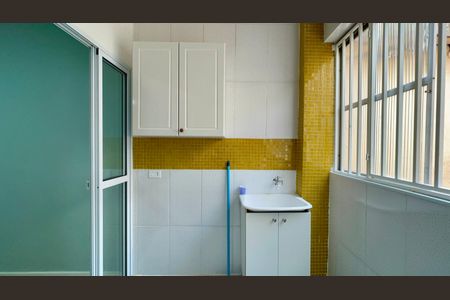 Apartamento à venda com 71m², 2 quartos e sem vagaÁrea de Serviço