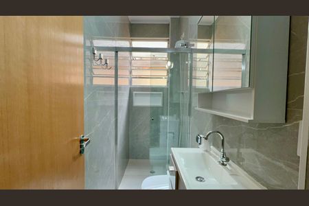Apartamento à venda com 71m², 2 quartos e sem vagaBanheiro
