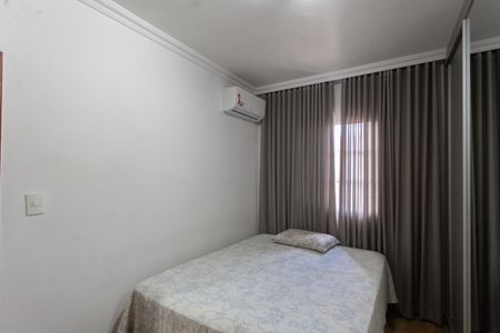 Suíte de apartamento à venda com 3 quartos, 89m² em São João Batista, Belo Horizonte