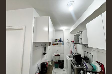 Cozinha  de apartamento à venda com 2 quartos, 35m² em Vila Barbosa, São Paulo