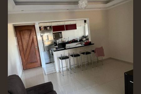 Apartamento à venda com 3 quartos, 77m² em Parque Tomas Saraiva, São Paulo